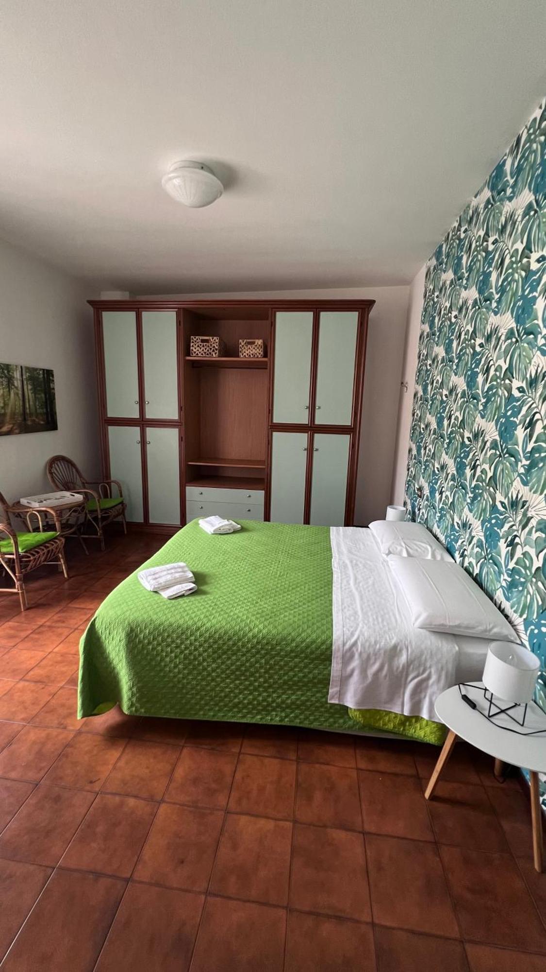 Casa Caterina 2 Storey House, With A Mountain View Toscolano Maderno Εξωτερικό φωτογραφία
